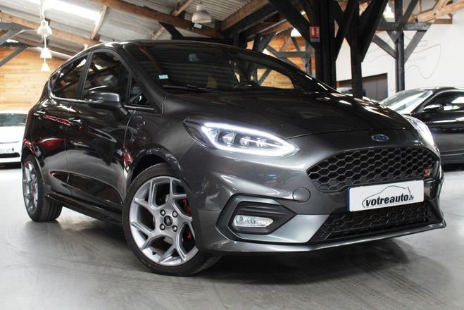Ford Fiesta VI ST VI 1.5 ECOBOOST 200 S&S ST PLUS 5P Gris Fonce de 2019