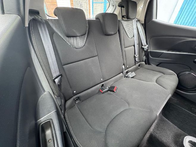 Renault Clio IV dCi 90 Energy eco2 Business 90g GRIS de 2013