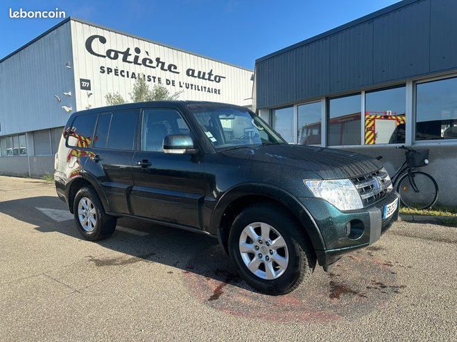 Mitsubishi Pajero 4x4 long 3.2 DI-D 200cv Autre de 2011