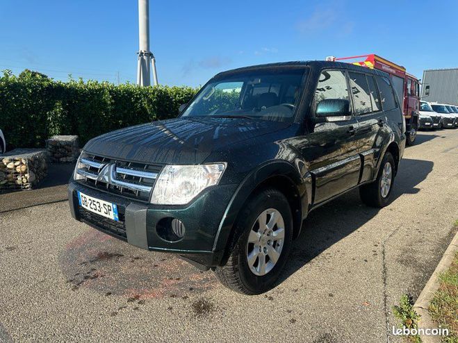 Mitsubishi Pajero 4x4 long 3.2 DI-D 200cv Autre de 2011