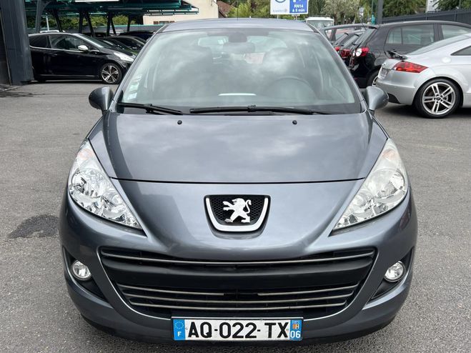 Peugeot 207 PHASE 2 PREMIUM 1.4 i 90 Cv BOITE AUTOMA Gris de 2010