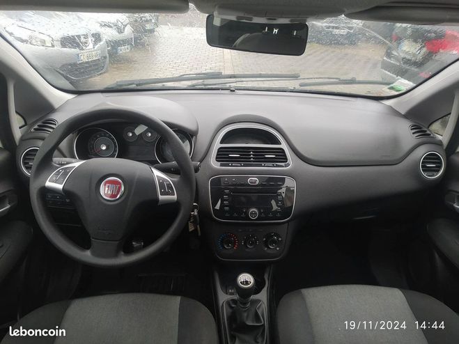 Fiat Punto 1.2 91 000 km toit panoramique Blanc de 2013