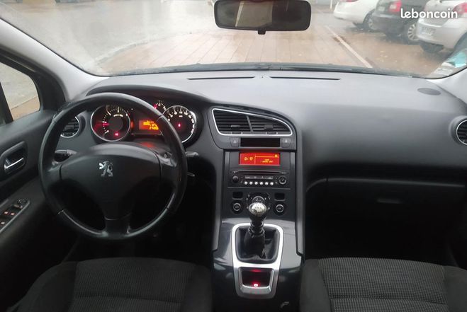 Peugeot 5008 1.6 hdi 7 places Autre de 2009