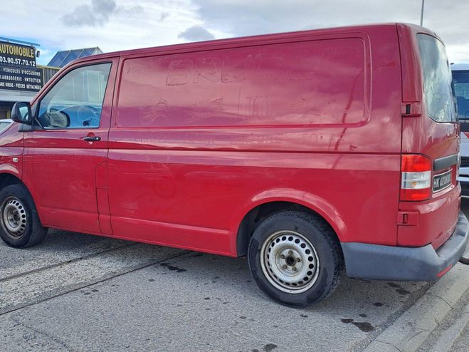 Volkswagen Transporter V 2.0 TDI 140 L1H1 2.8T ROUGE de 2012