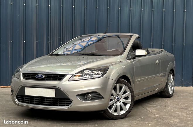 Ford Focus CC Titanium Pininfarina 2.0 136ch Radar   de 2009