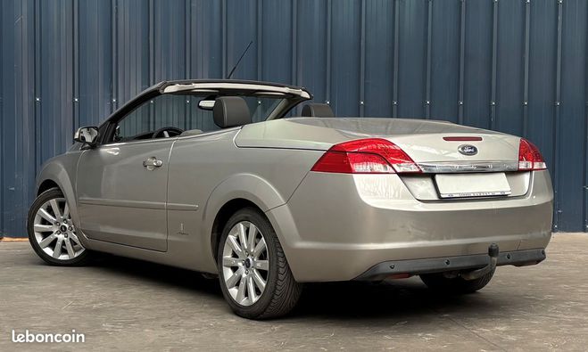 Ford Focus CC Titanium Pininfarina 2.0 136ch Radar   de 2009