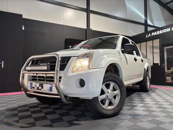  Voir détails -Isuzu Dmax x 2.5 4WD CREW CAB L à Beaumont-ls-Valence (26)