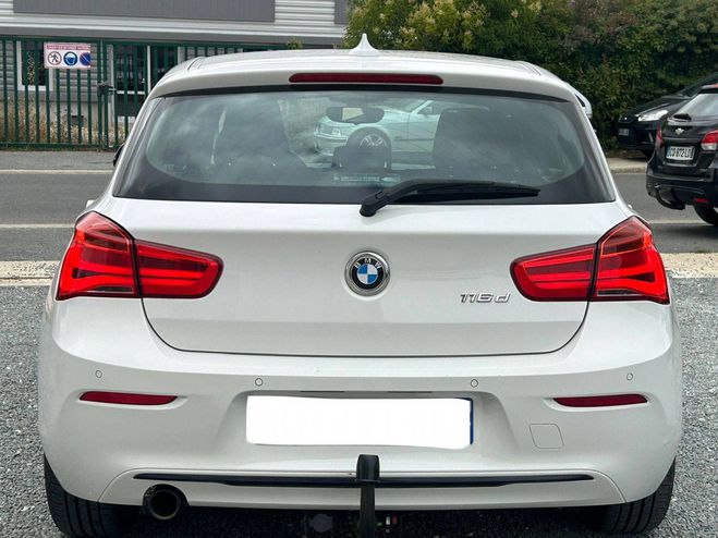 BMW Serie 1 II (F21/20) 116d 116ch Sport 5p BLANC de 2016