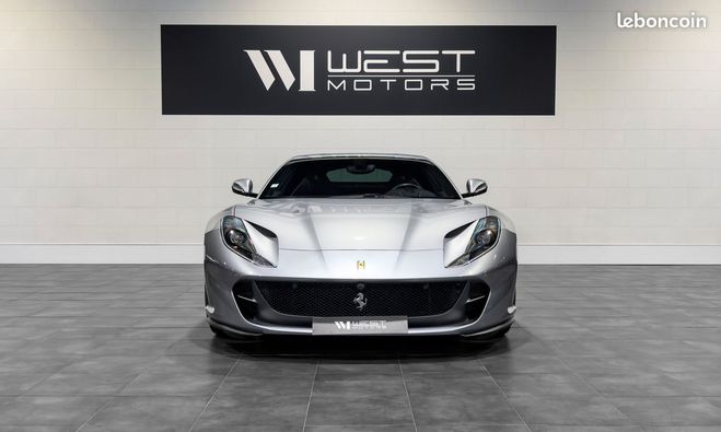 Ferrari 812 Superfast V12 6.5 800 ? Immat France Carbone Mat V Gris de 2019
