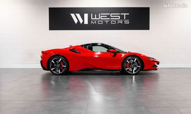 Ferrari SF90 Stradale Spider 1MAIN FRANAISE ? Carbone Lift C Rouge de 2023