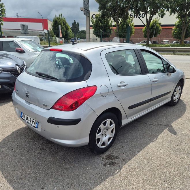 Peugeot 308 (2) 1.6 VTI 120 ACTIVE BVM5 5P 58000KM Gris de 2010