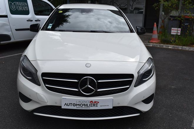 Mercedes Classe A SENSATION 220 CDi 2.1 7G-DCT BlueEFFICIE Gris de 2014