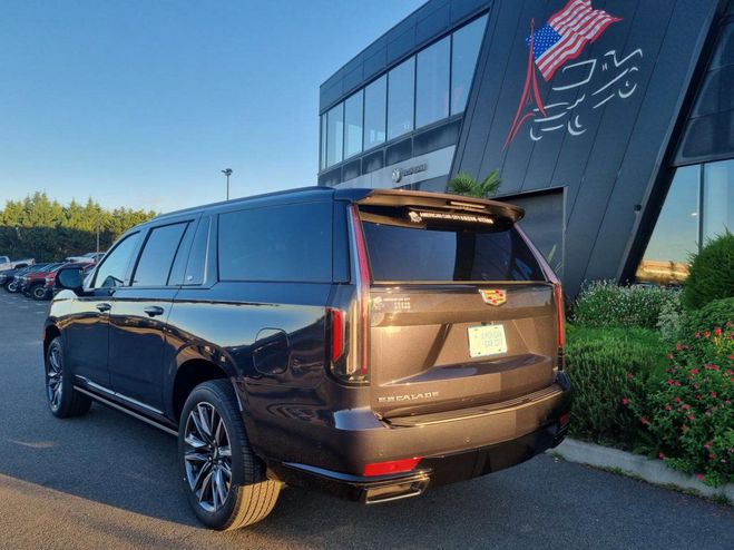 Cadillac Escalade ESV Sport Platinum V8 6.2L Gris de 2025