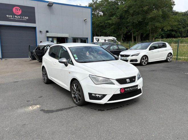 Seat Ibiza FR 1.6 TDI 105 CH GARMIN GPS GTIE 12 MOI BLANC de 2014