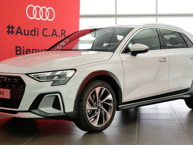 Audi A3 ALLSTREET TFSI Mild Hybrid 150 S tronic  Blanc de 2025