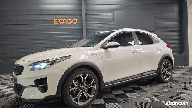 Kia Xceed 1.6 GDI 141H 105 8.9KWH BLACK WHITE EDIT Blanc de 2022