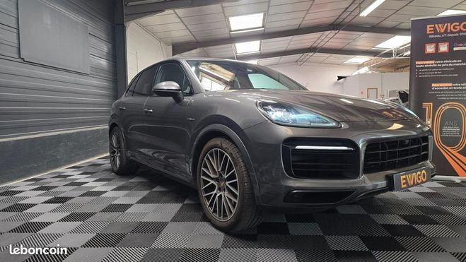 Porsche Cayenne 3.0 E-HYBRID 462H 340 PHEV 14.1KWH PLATI Gris de 2021