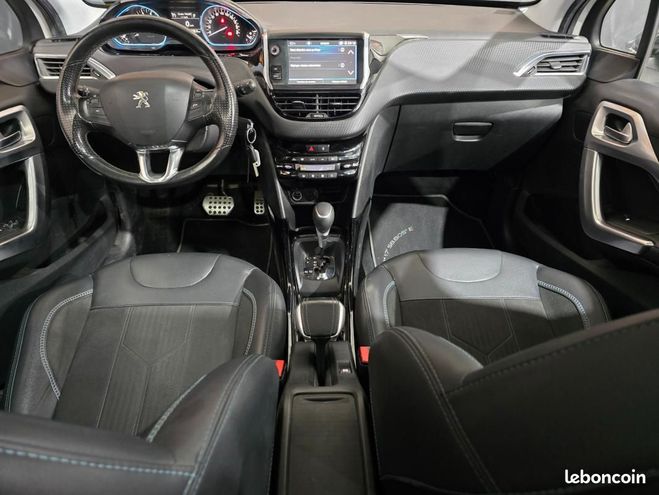 Peugeot 2008 GENERATION-I 1.2 PURETECH 110 ALLURE BUS Blanc de 2017