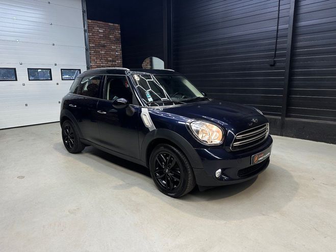 Mini Countryman R60 112 ch Cooper D Finition Red Hot Chi Bleu de 2016