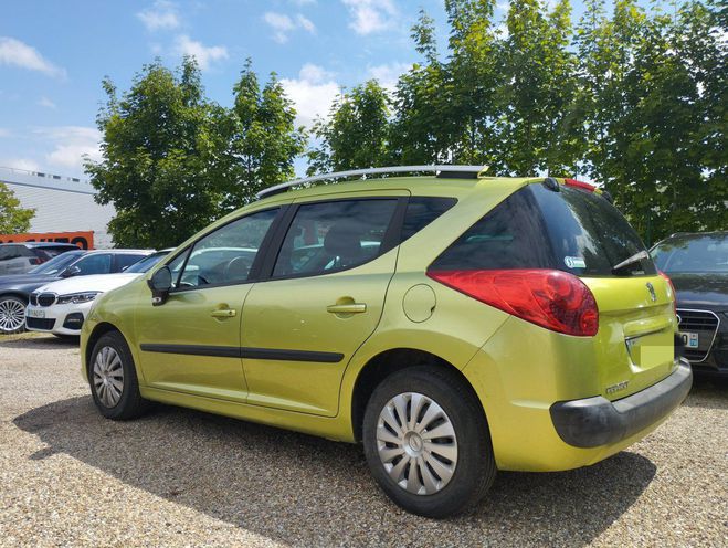 Peugeot 207 SW 1.4 VTI 95 CH JAUNE de 2008