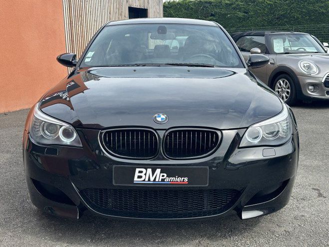 BMW M5 (E60) 507CH Noir de 2005