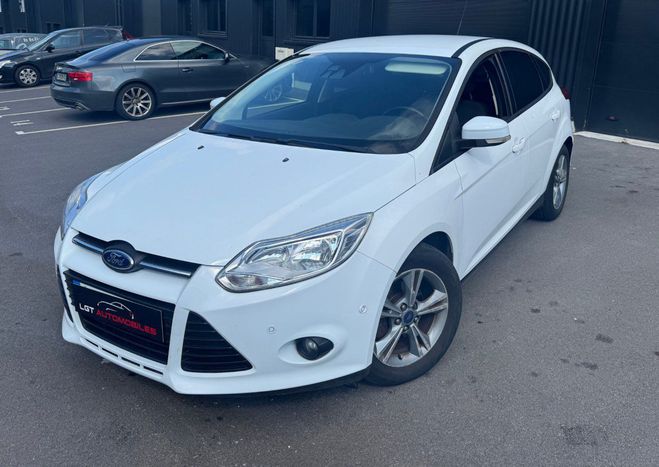 Ford Focus II 1.0 SCTi 100ch EcoBoost Stop&Start Ed BLANC de 2013