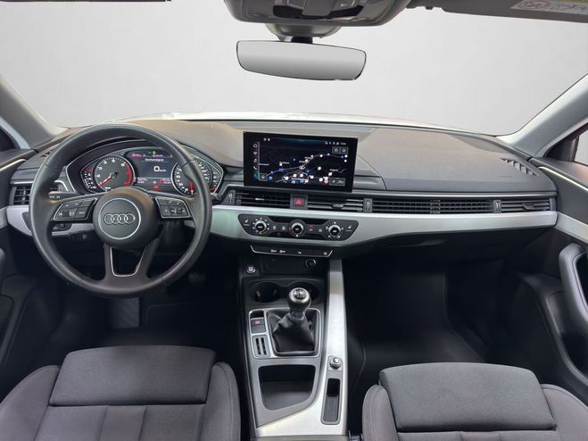 Audi A4 Avant 35 TFSI Led,Navi,Sportsitze,AHK Blanc de 
