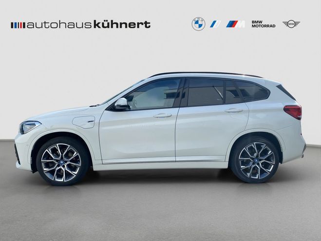 BMW X1 xDrive25e M Sport StHzg ACC HUD Blanc de 