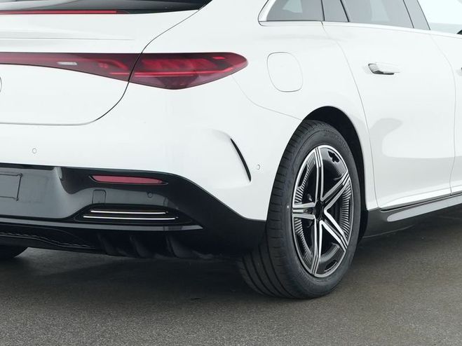 Mercedes Classe E 300 AMG Int Ex Pano Distro Blanc de 