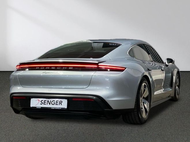 Porsche Taycan 4 S Matrix LED Standklima Argent de 