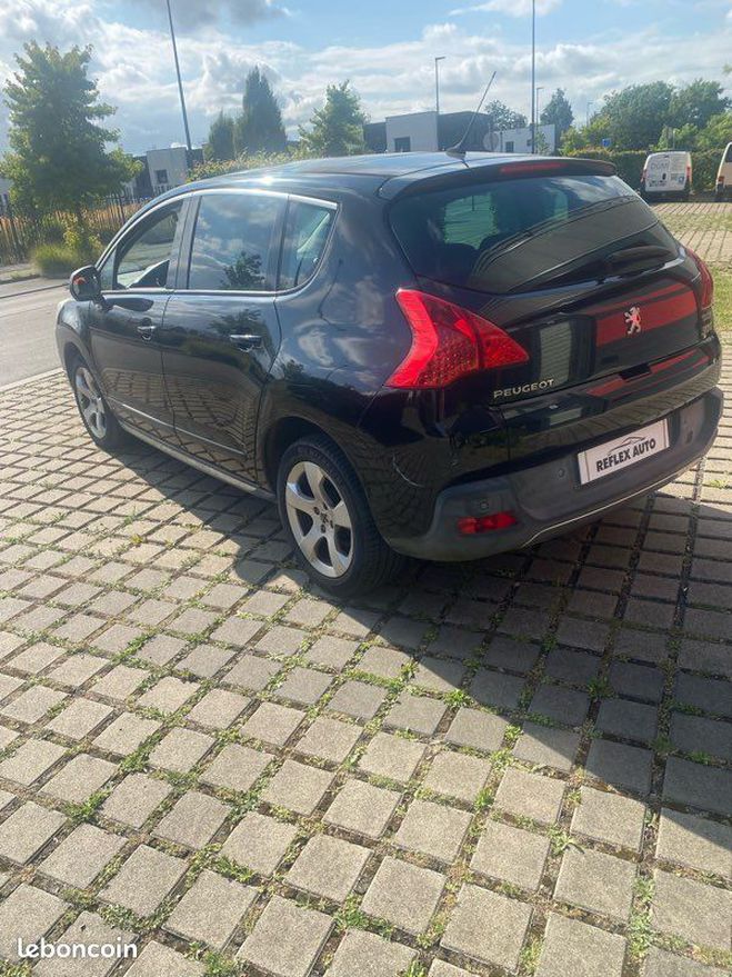 Peugeot 3008 2.0 hdi 150ch allure Noir de 2010