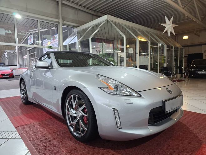 Nissan 370Z I (Z34) 3.7 V6 328ch 2018 Grise Metallisee de 2018