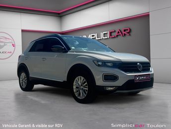  Voir détails -Volkswagen T Roc BUSINESS 1.5 tsi 150 evo startstop bvm6  à  La Farlde (83)