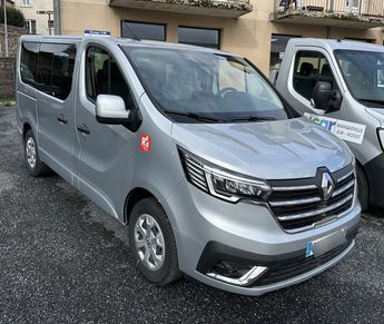  Voir détails -Renault Trafic 9 places 170 cv BVA Red Edition à Bouloc (31)