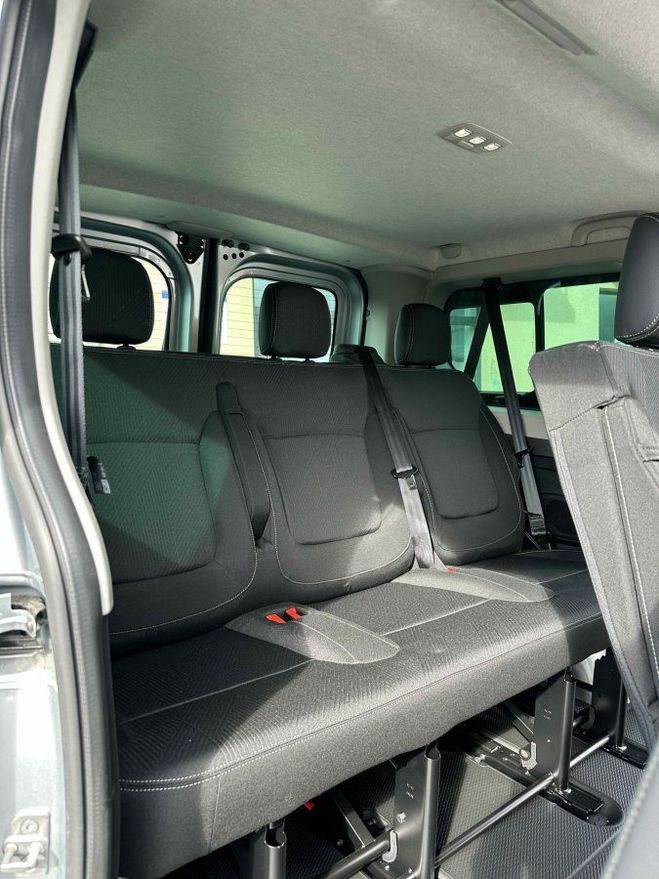 Nissan Interstar FOURGON 20M3 165 CV HAYON 3.5 T Blanc de 2024