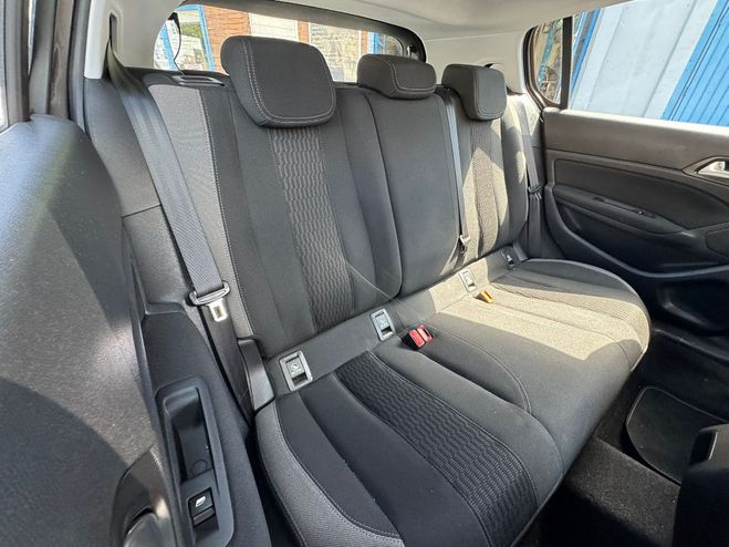 Peugeot 308 1.2 PureTech 110ch SetS BVM5 Active GRIS de 2016