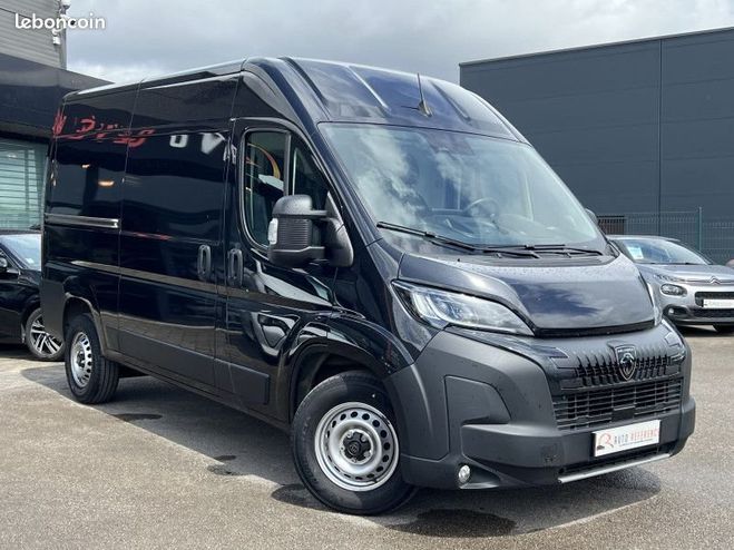 Peugeot Boxer FG L2H2 3.5 180 CH BVA8 1ERE MAIN CAMERA Gris de 2024