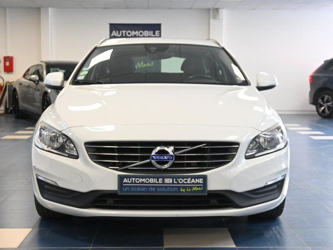 Volvo V60 BUSINESS D2 120 ch Stop&Start Geartronic Blanc de 2016