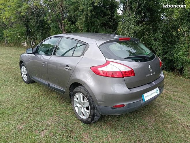 Renault Megane III 1.6l 16v 110cv BioEthanol Rvise &  Gris de 2012