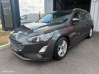  Voir détails -Ford Focus SW 1.5 EcoBlue 120ch Trend Business BVA8 à Tresses (33)