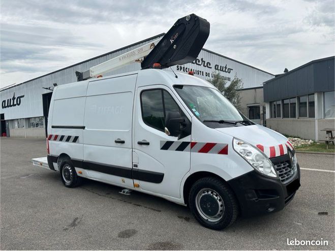 Renault Master nacelle Klubb k38p 14m  de 2019