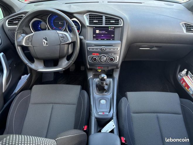 Citroen DS 4 1.2 130ch 1ere main camera de recul Gris de 2018