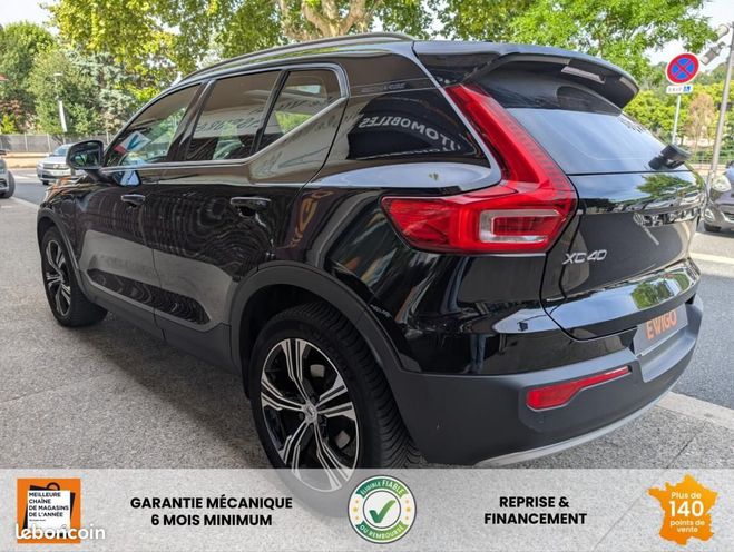 Volvo XC40 T5 RECHARGE 180CH + 82CH INSCRIPTION LUX Noir de 2021