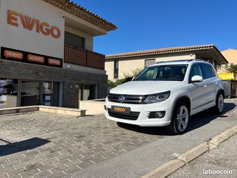  Voir détails -Volkswagen Tiguan 2.0 TSI 180CH DSG 4MOTION R-LINE CAMERA  à Sainte-Maxime (83)