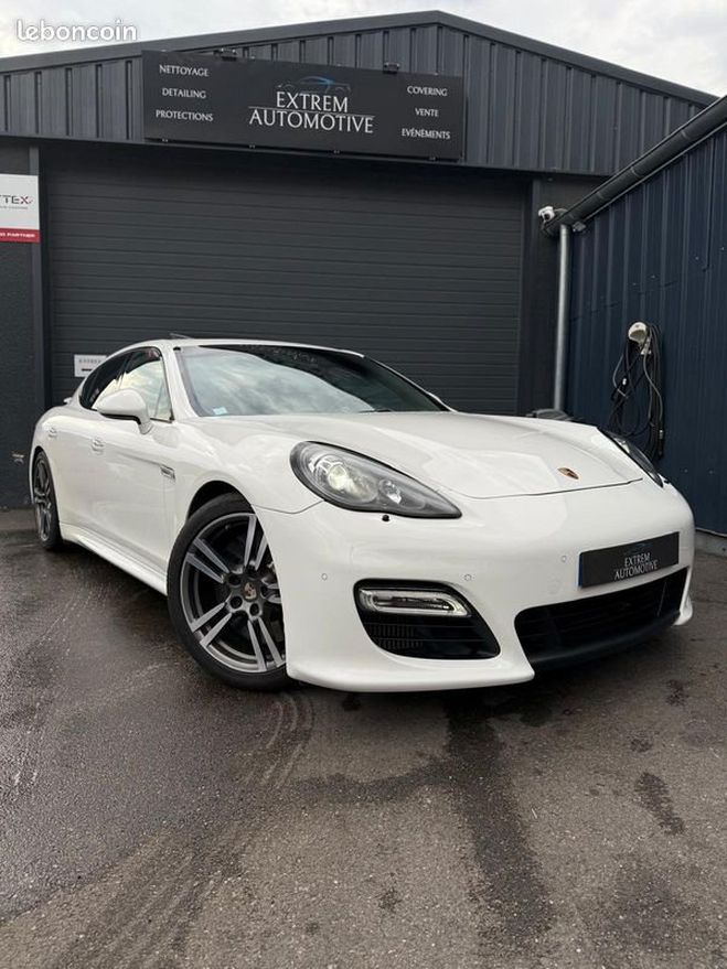 Porsche Panamera berline 4.8 v8 turbo 550ch automatique 4 Blanc de 2012
