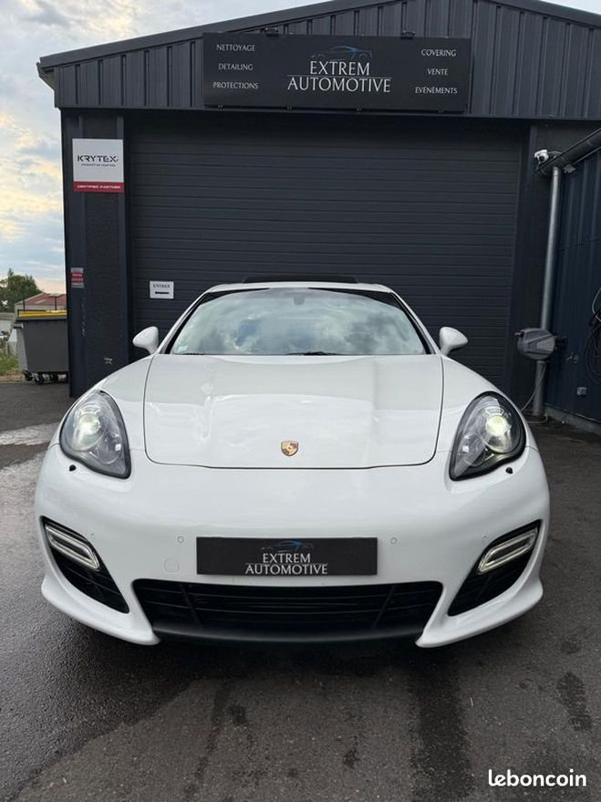 Porsche Panamera berline 4.8 v8 turbo 550ch automatique 4 Blanc de 2012