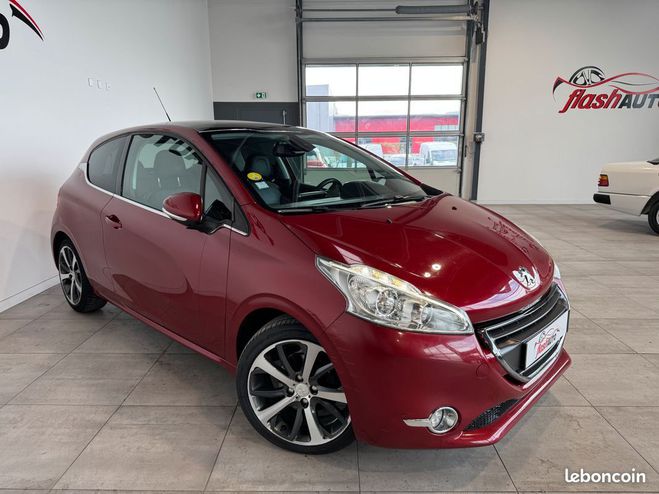 Peugeot 208 1.6 e-HDi S&S 115cv FELINE-2013 Rouge de 2013