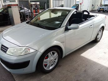  Voir détails -Renault Megane CC Belle 1.6 pack tbe revise reprise à Marly (57)