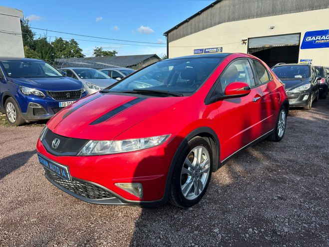 Honda Civic 2.2 CTDI Executive Cuir Navi Rouge de 2010