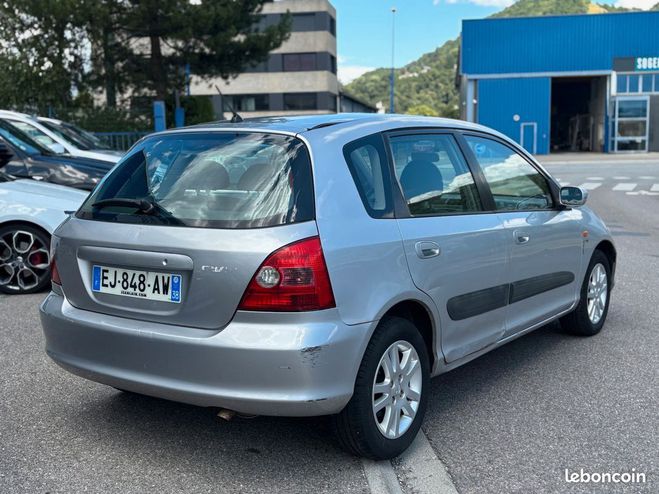 Honda Civic 1.6I ess 110ch LS 5p Gris de 2002